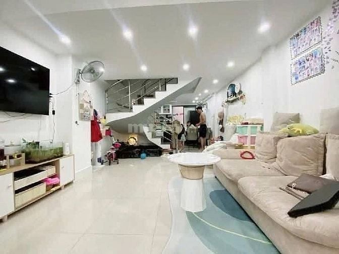 BÁN NHANH NHÀ ĐẸP 6 TỶ CX BẮC HÁI Q10-HẺM 6M-- XE HƠI QUAY ĐẦU-4 LẦU 3
