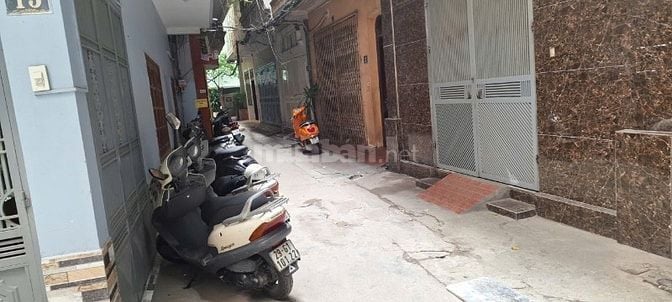Chính chủ bán nhà 3 tầng ngõ 34/612 La Thành, Giảng Võ, Ba Đình