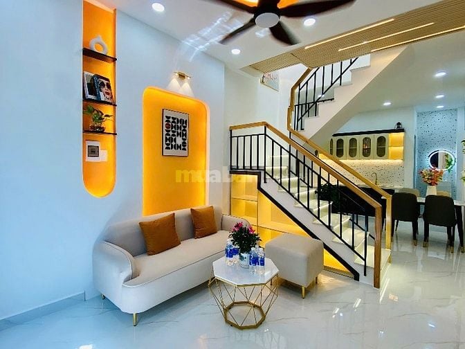 THÂN GỬI ACE MÔI GIỚI 50TR Bán nhà Đúc BTCT 488/52/12 Phạm Văn Chiêu
