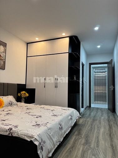 NHÀ ĐẸP OTO ĐỖ CỬA VÀO NHÀ, PHỐ NGHĨA TÂN, CẦU GIẤY