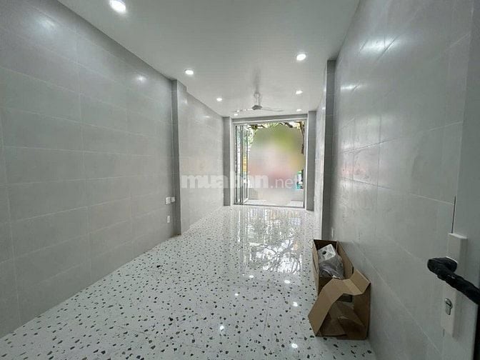 Mặt tiền kd sầm uất 4 tầng Hưng Phú, P.Hưng Phú, Q8.  Nhà mới tinh đẹp