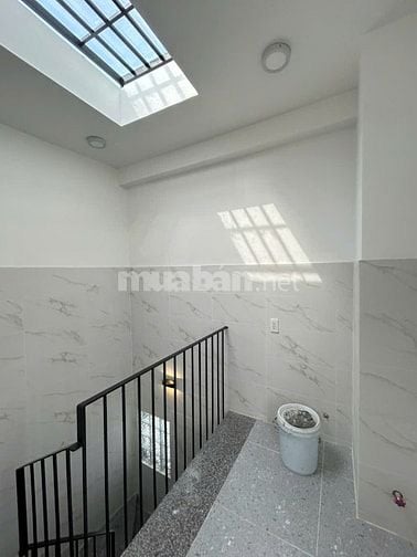 Mặt tiền kd sầm uất 4 tầng Hưng Phú, P.Hưng Phú, Q8.  Nhà mới tinh đẹp