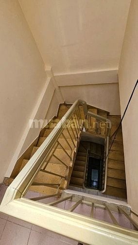 Cho thuê nhà hẻm 3m(3 gác) Hậu Giang, P.6, Q.6 giá 11tr