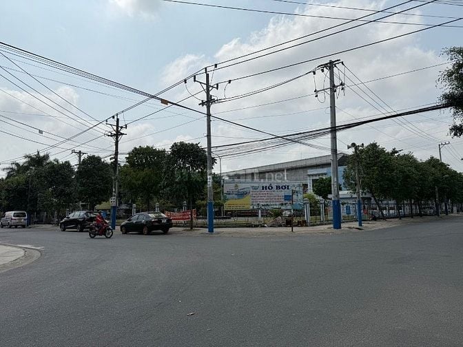Bán đất chính chủ tại đường D19, Phường An Phú, 300m2, KDC Vietsing