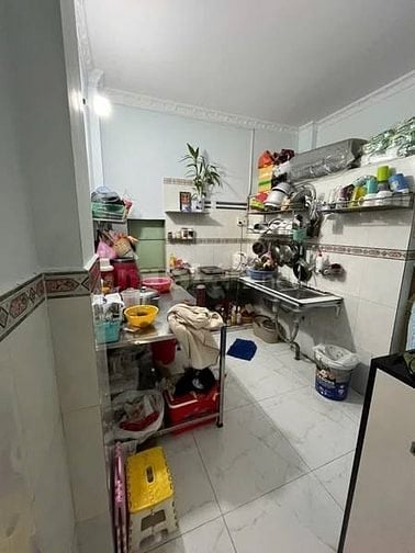 3,95 tỷ Nhà góc 3 mặt tiền hẻm 3,4 x 9 trệt lầu 2pn , giá còn tl 
