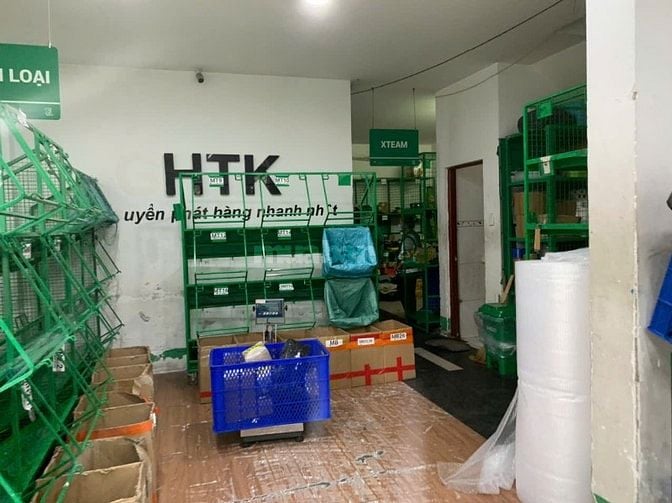  cho Thuê Biệt thự Gía Rẻ 2MT  567 Bình Thới P10 Q11 giá 46tr