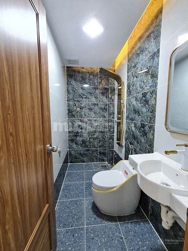 Bán gấp  Nhà Mặt Tiền Miếu Gò Xoài, Bình Hưng Hòa A, Bình Tân