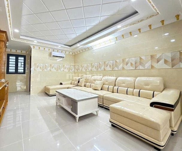 Bán gấp  Nhà Mặt Tiền Miếu Gò Xoài, Bình Hưng Hòa A, Bình Tân