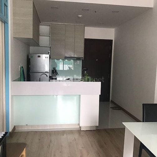 Tôi bán căn góc CC 312 Lạc Long Quân Q. 11. DT 65m2 2P, 2WC, SH lâu dà