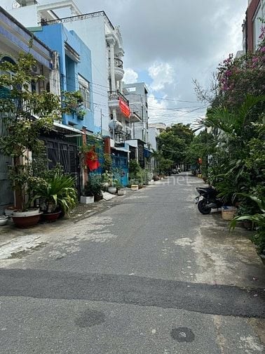 HẺM RỘNG 8M THÔNG, GẦN CÔNG VIÊN, 2 LẦU,SÂN THƯỢNG, P. TÂN SƠN NHÌ