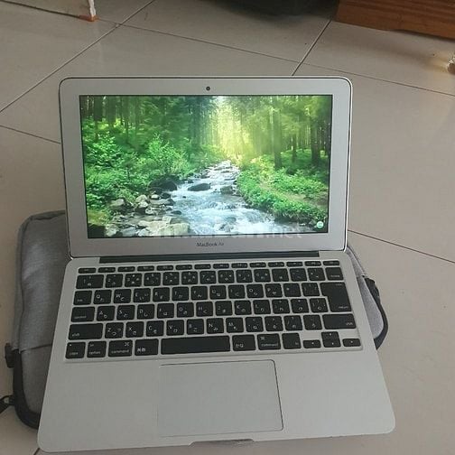 Macbook ari 2018 máy đẹp 80 90%
