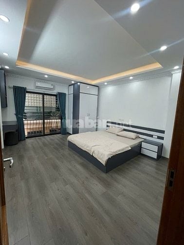 BÁN NHÀ QUẬN CẦU GIẤY - 6 TẦNG - THANG - FULL NỘI THẤT