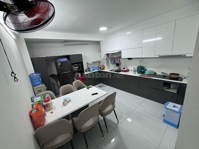 HIẾM! Bán Nhà 4 Tầng Cực Đẹp Đặng Văn Ngữ, 60m2, 7.7 Tỷ 