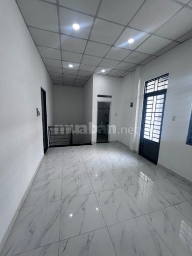 Cho thuê xưởng 260m đường Độc Lập