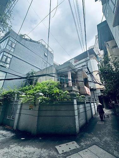 Bán Mảnh Đất 155m2 Ngõ 639 Hoàng Hoa Thám, MT 11m, lô góc