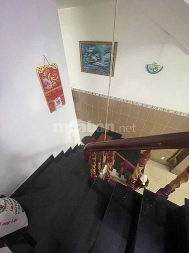 GIÁ MỀM ! NHÀ BÁN MT ĐƯỜNG SỐ 33 P10 Q6 (4X15) 3 LẦU. GIÁ CHỈ 9,5 TỶ