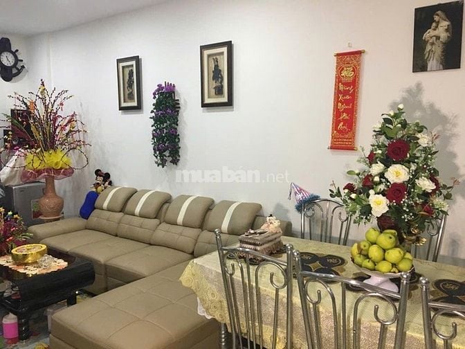 Bán C/c Ngọc Đông Dương 2PN + 2 VS
