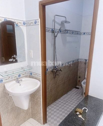 Cho thuê nhà hẻm 5m(XH) Lê Văn Quới, P.B.H.Hòa, Q.Bình Tân giá 13tr - 