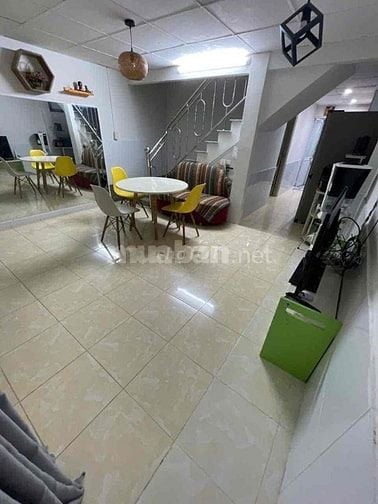 CHO THUÊ NHÀ ĐẸP 100m FULL NỘI THẤT, THAỎ ĐIỀN Q.2 GIÁ CHỈ 17 TRIỆU