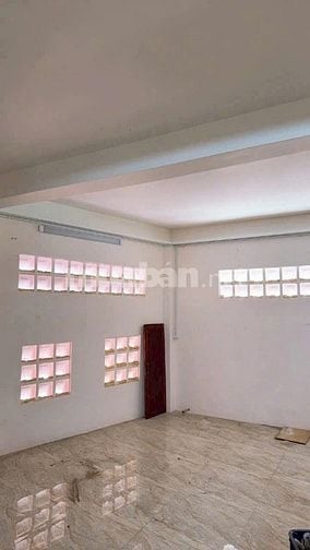 3 tầng đúc Lưu Hữu Phước p15 Q8- shr hiện hữu 77,7m2 , NH hỗ trợ 3,5ỷ