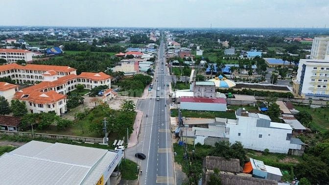 Chỉ 1 TỶ 750 sở hữu nền đất thanh lý ,trung tâm Huyện, giá tốt đầu tư 