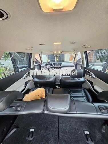 Kia Carens 2024 1.5G Luxury - 12000 km