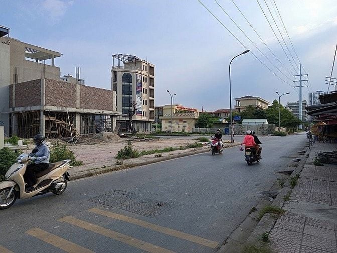 BÁN ĐẤT - ĐƯỜNG BẠCH THÁI BƯỞI, KHU TÁI ĐỊNH CƯ CÂY ĐA 13 GỐC, VĂN CAO