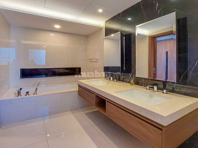 Cần bán Căn hộ tại The Nassim Thảo Điền 3 phòng ngủ tầng cao 133m2
