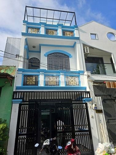 **BÁN NHÀ NGUYỄN QUÝ YÊM – HẺM 8M XE TẢI, TIỆN NGHI ĐẦY ĐỦ!**    🏠 **