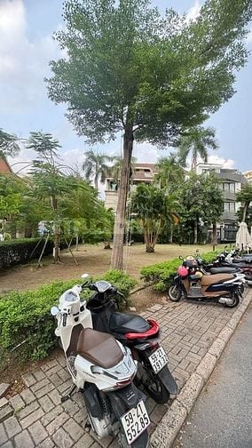 CHÍNH CHỦ CHO THUÊ GẤP MẶT BẰNG ĐẸP TẠI PHÚ MỸ HƯNG - QUẬN 7