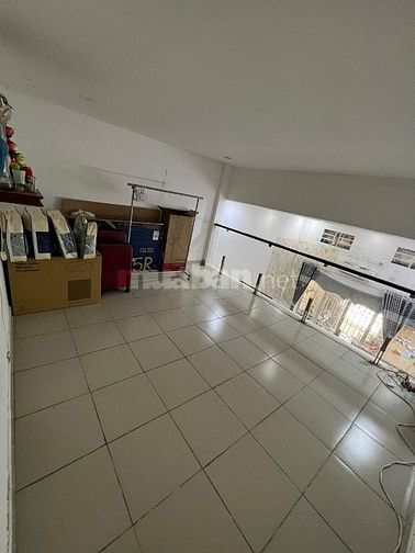 Bán nhà 2 lầu đẹp 64m2, 3PN đủ công năng, không quy hoạch 