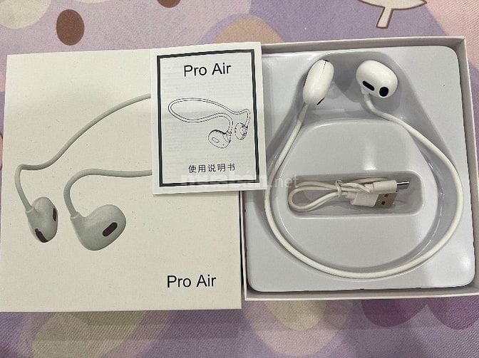 Tai nghe Bluetooth Pro Air loại xin mình mới mua 250k ban’ lại 100k, 