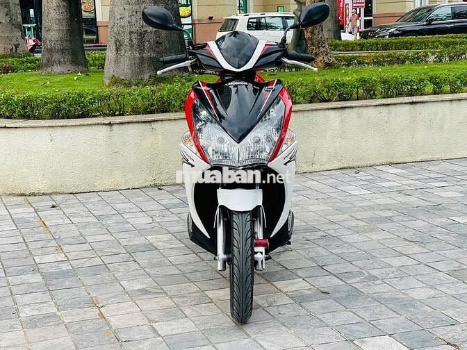 AIR BLADE 110FI ĐỎ TRẮNG BIỂN 29 CHÍNH CHỦ
