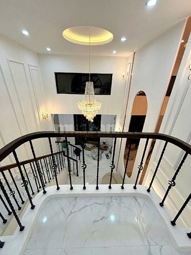 BÁN NHÀ KIỆT 2 TẦNG Ô TÔ VÀO-ĐIỆN BIÊN PHỦ 