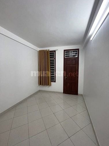 👉 Chủ Gửi nhà đường Hùng Vương, Quận 5 giá 2Tỷ800 tặng nội thất 