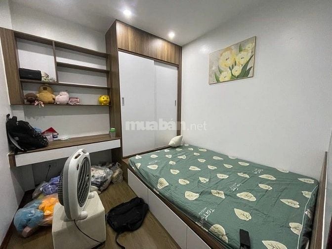 👉 Chủ Gửi nhà đường Hùng Vương, Quận 5 giá 2Tỷ800 tặng nội thất 