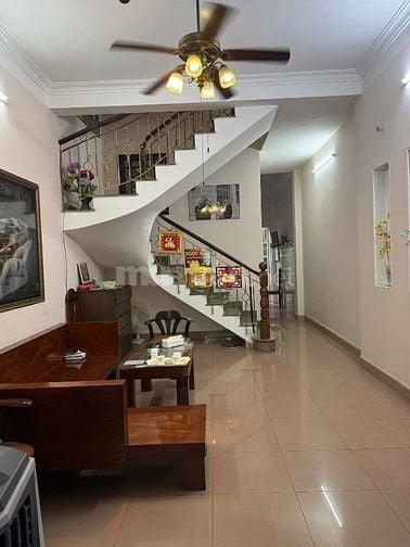 Nhà Mặt tiền DT:4,2x22m kinh doanh sầm uất Lê Đức Thọ, P13, Q.Gò Vấp.
