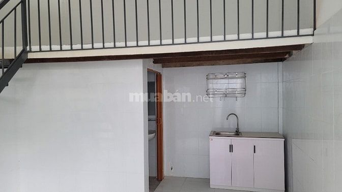 Cho thuê phòng trọ giá rẻ ngay chợ Đêm Trần Ngọc Giải