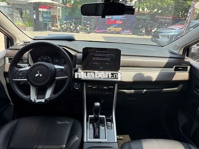 Mitsubishi Xpander 2023 Premium 1.5 AT - 31000 km