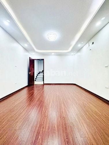 Trần Đại Nghĩa 40m2 x 5 tầng, lô góc, ô tô, full nội thất, kinh doanh