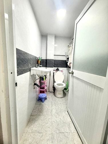 Nhà CAO CẤP 3 Lầu hẻm xe hơi 5m Thống Nhất, P15, Q.Gò Vấp.
