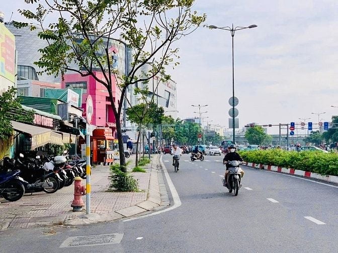 CHO THUÊ MB KD MẶT TIỀN Đ. PHẠM VĂN ĐỒNG, P. HIỆP BÌNH CHÁNH, TĐ