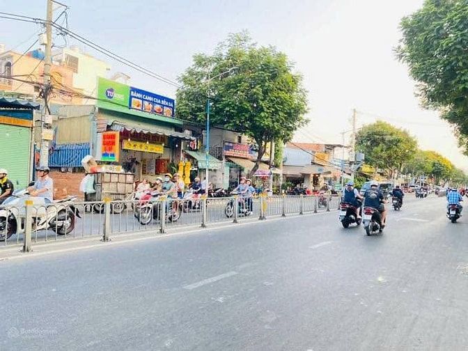 NHÀ MẶT TIỀN - NGUYỄN THỊ ĐỊNH - P. THẠNH MỸ LỢI - 21 TỶ