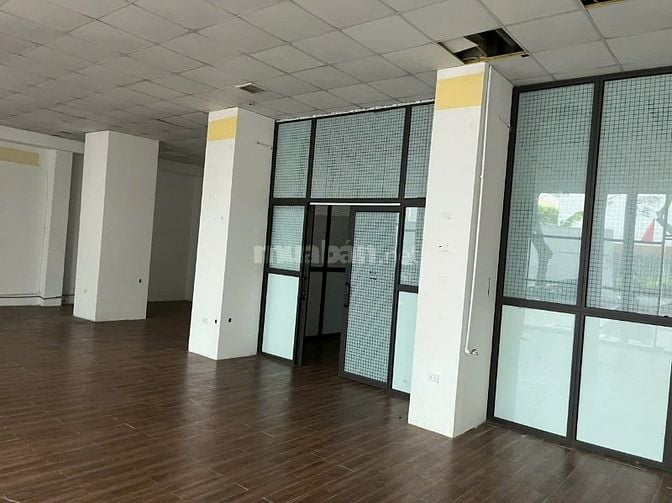 Cho thuê khai thác kinh doanh mặt phố 160 Phố Thái Thịnh, Đống Đa, HN