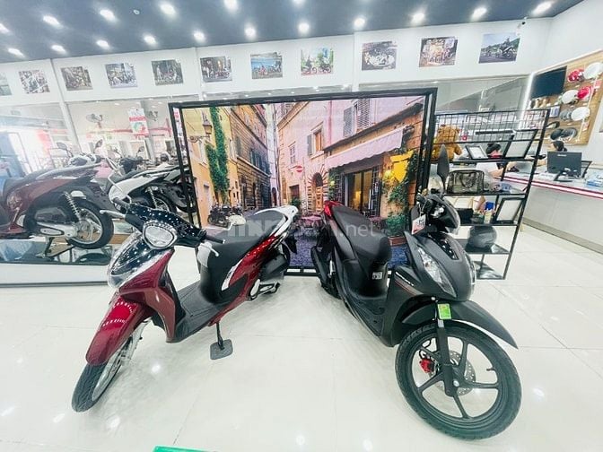 CHỐT XE TẠI HEAD VIỆT THÁI QUÂN – NHỚT "PRO HONDA" LO PHẦN CÒN LẠI