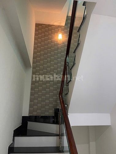 BÁN NHÀ MẶT TIỀN ĐƯỜNG LÊ QUÝ ĐÔN, Q. PHÚ NHUẬN 