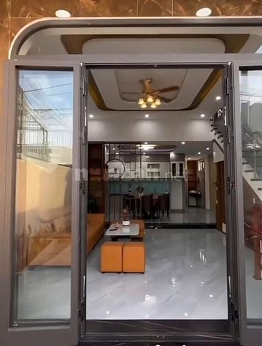 Bán gấp nhà Bùi Thanh Khiết 5x20m giá 1 , 1 tỷ chợ đệm SHR