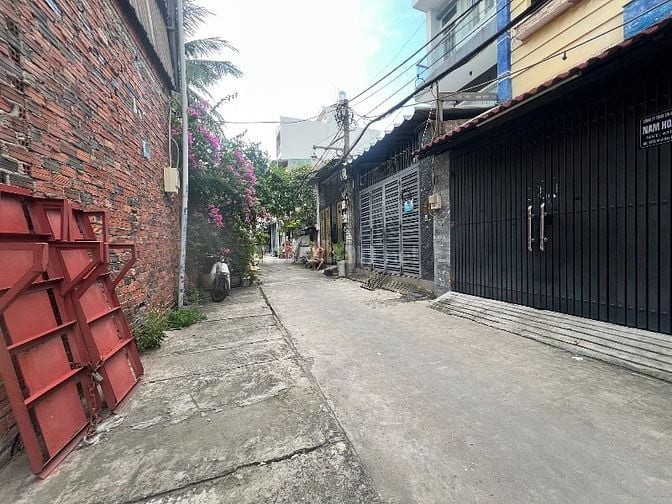 Nhà DT:4,1x17m hẻm xe hơi 5m Lê Đức Thọ, P13, Q.Gò Vấp.