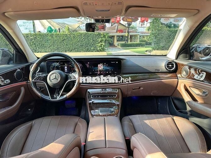 Mercedes E200 Exclusive FL 2022 xe đẹp long lanh