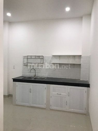 Nhà 2 phòng 2wc Mới xây gần Lotte Q7, 8tr, GIAO NHÀ NGAY